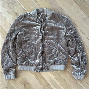 Free People Crushed Velvet Jacket in Soft Taupe (Sz S)